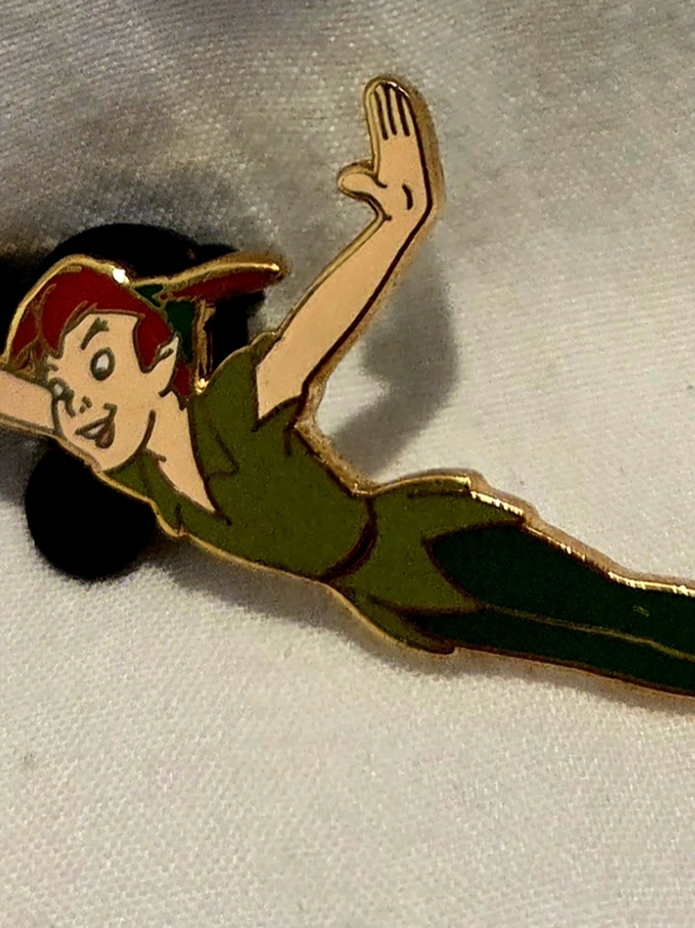 Rare Y2K Disney Peter Pan Enamel Brooch in Green and Red with Gold Trim 2002